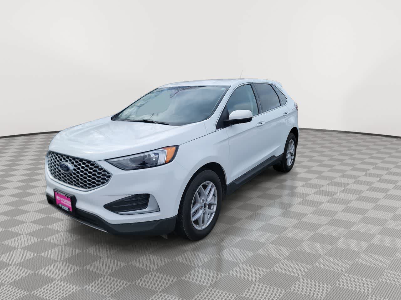 used 2024 Ford Edge car, priced at $29,995