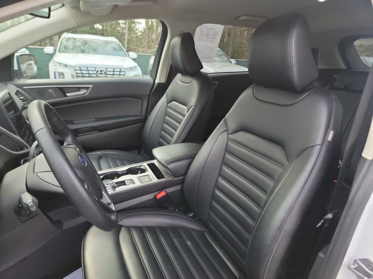 used 2024 Ford Edge car, priced at $29,995