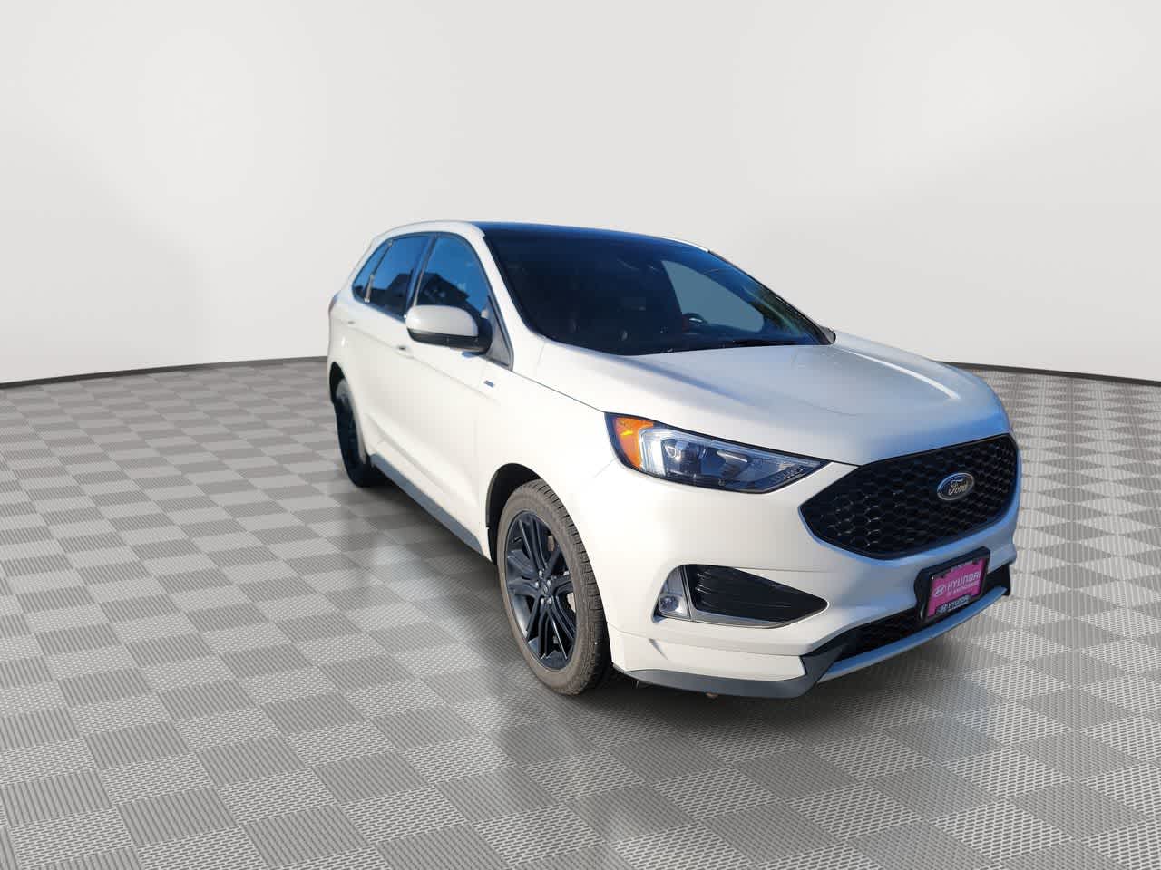 used 2022 Ford Edge car, priced at $27,492