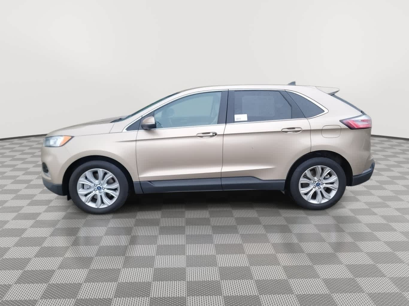 used 2021 Ford Edge car, priced at $23,500