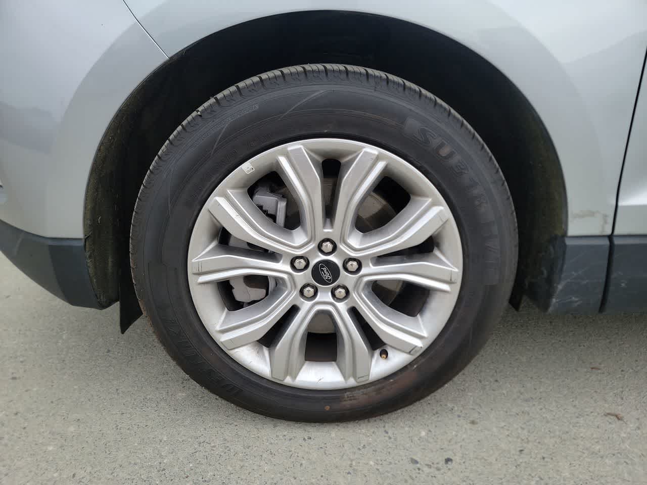 used 2024 Ford Edge car, priced at $32,995