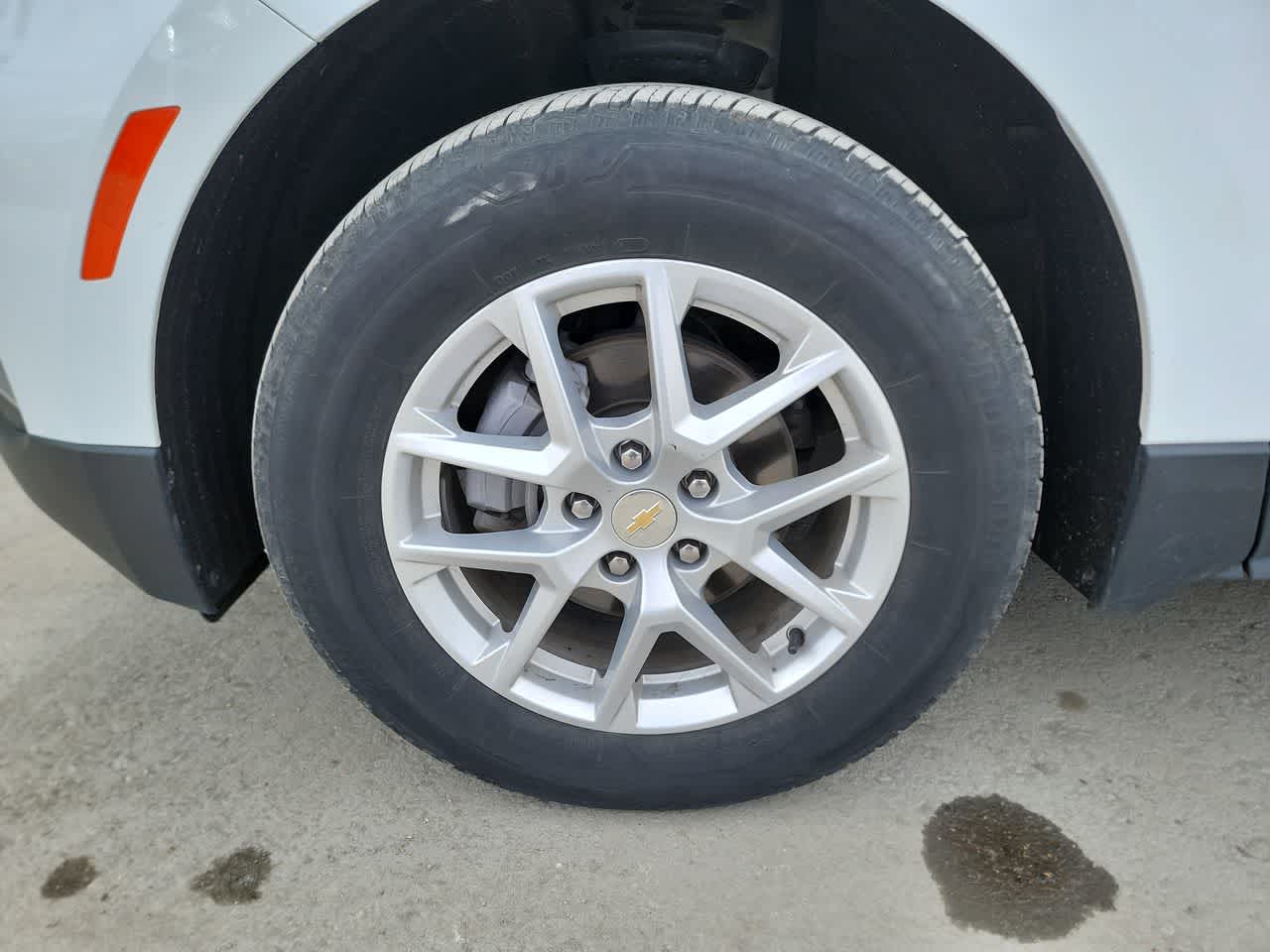 used 2023 Chevrolet Equinox car, priced at $22,995