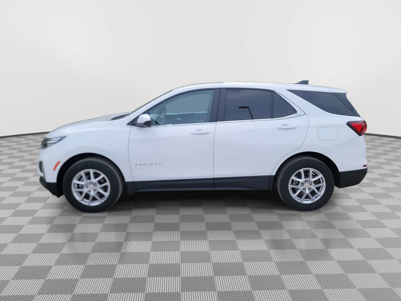 used 2023 Chevrolet Equinox car, priced at $22,995