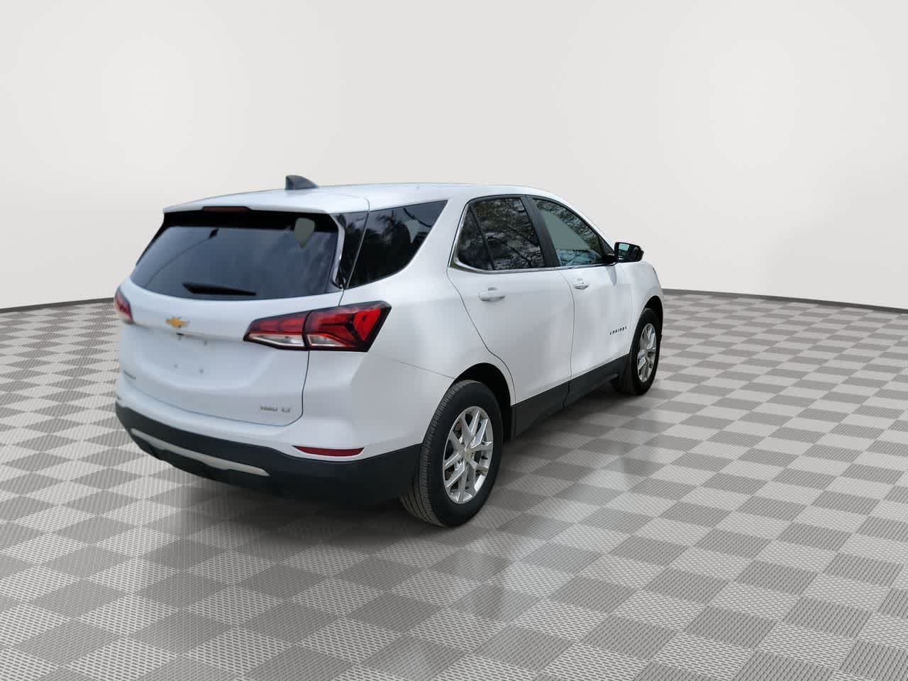 used 2023 Chevrolet Equinox car, priced at $22,995