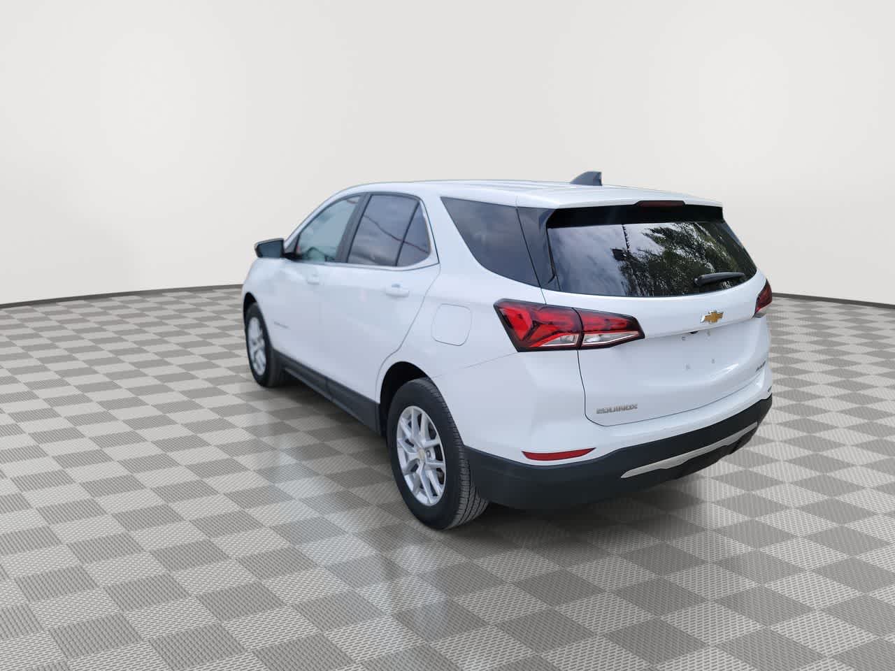used 2023 Chevrolet Equinox car, priced at $22,995