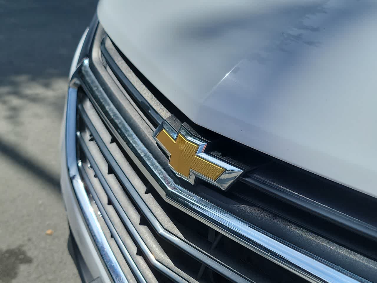 used 2021 Chevrolet Equinox car, priced at $16,700