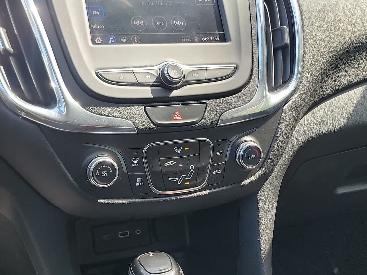 used 2021 Chevrolet Equinox car, priced at $16,700