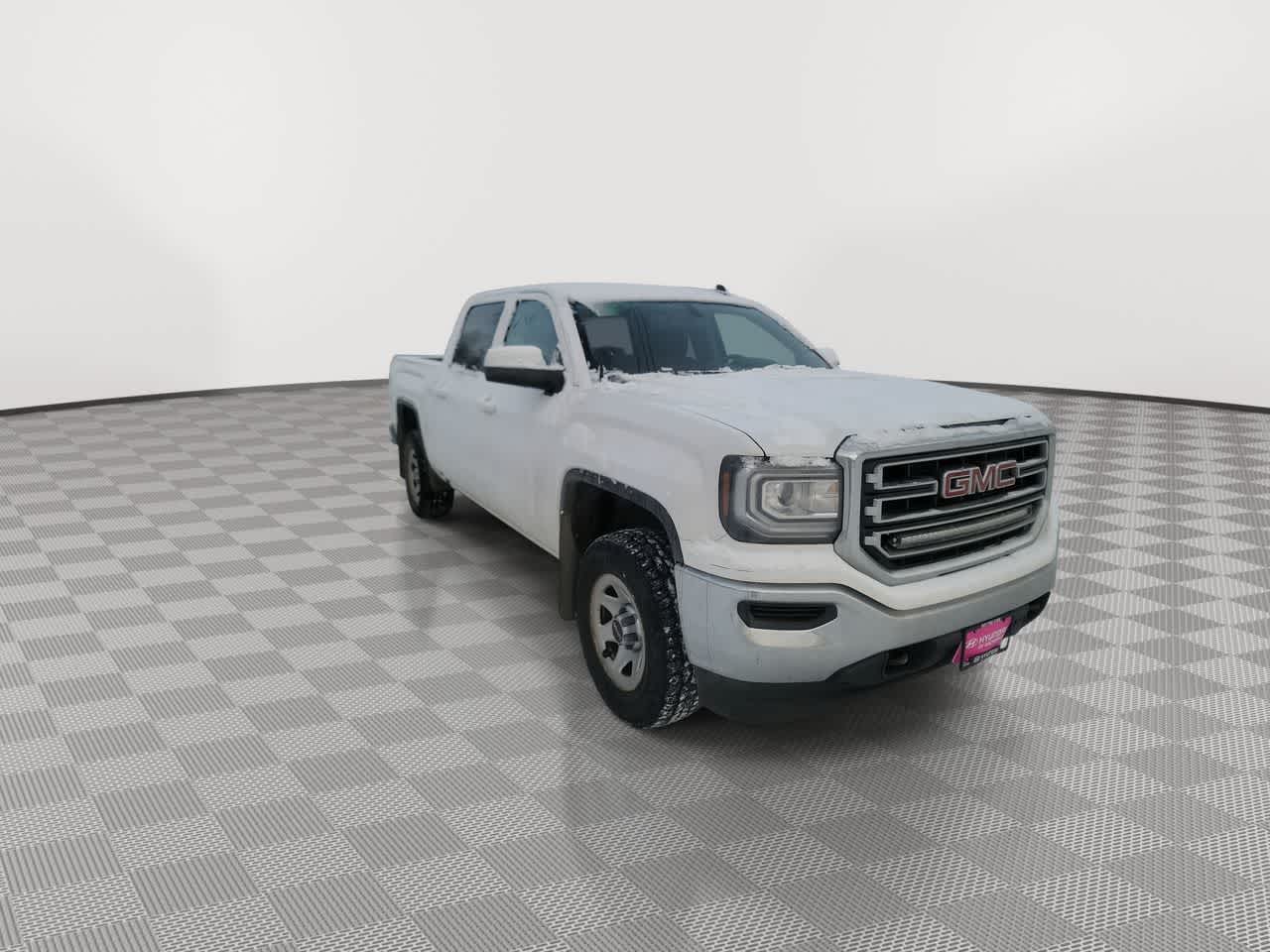 used 2018 GMC Sierra 1500 car, priced at $24,995