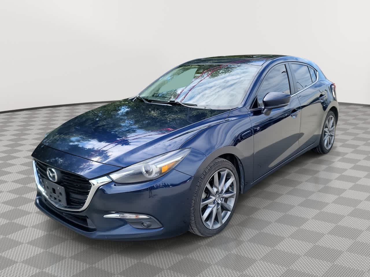 used 2018 Mazda Mazda3 5-Door car, priced at $13,931