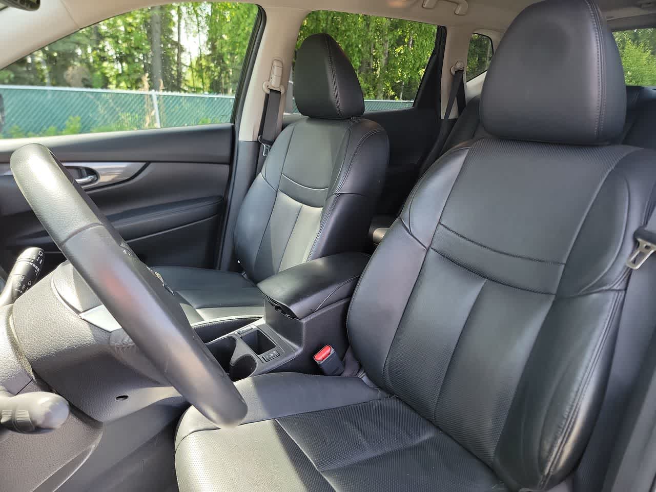 used 2015 Nissan Rogue car, priced at $15,551
