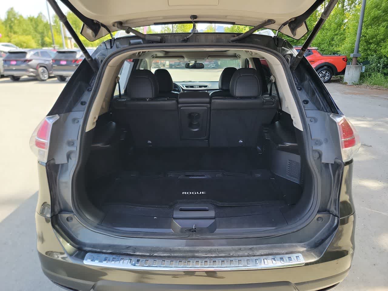 used 2015 Nissan Rogue car, priced at $15,551