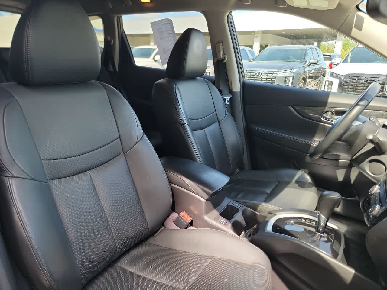 used 2015 Nissan Rogue car, priced at $15,551