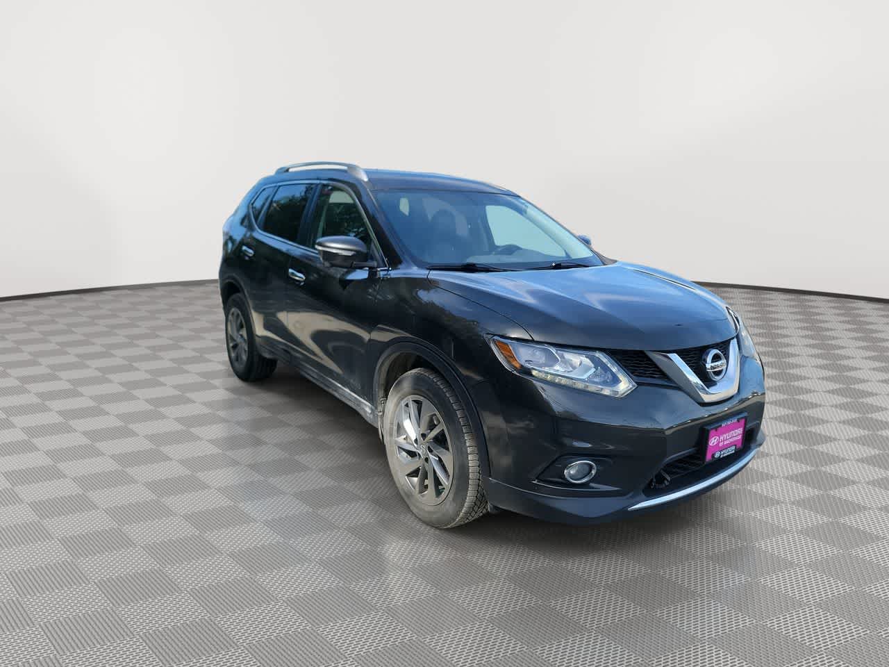 used 2015 Nissan Rogue car, priced at $15,551