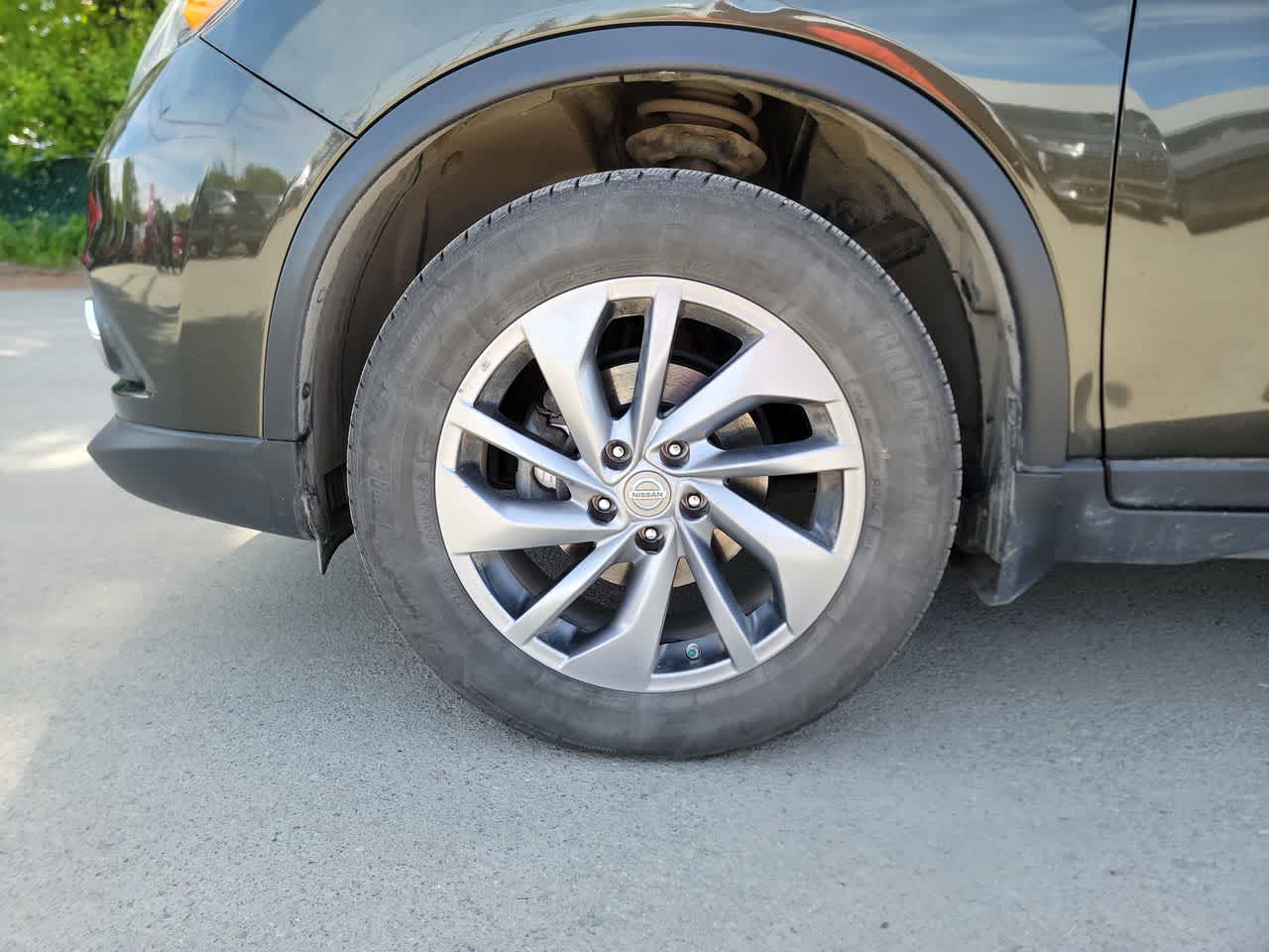 used 2015 Nissan Rogue car, priced at $15,551
