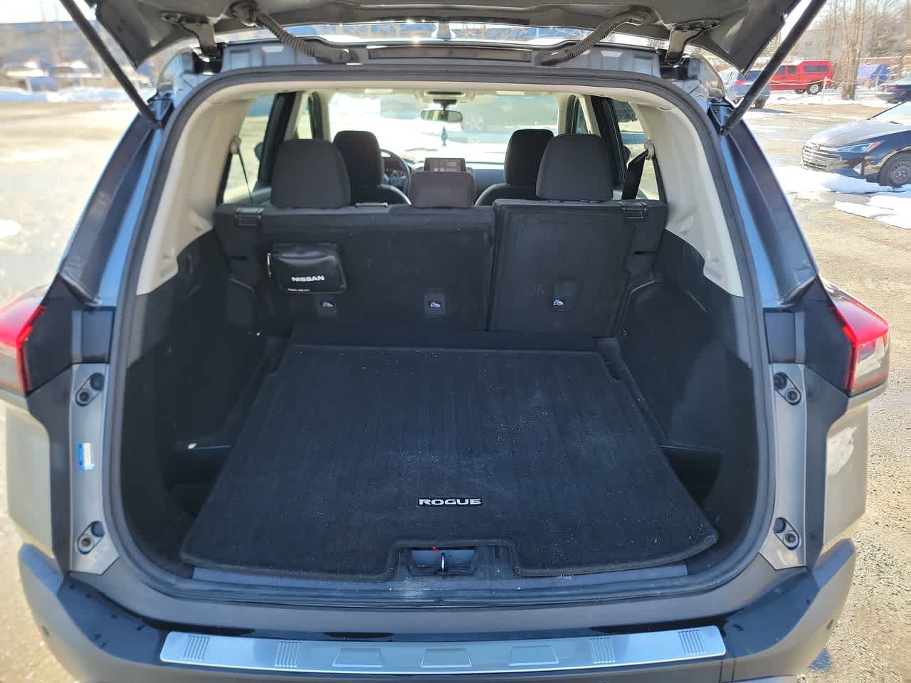 used 2021 Nissan Rogue car, priced at $21,912