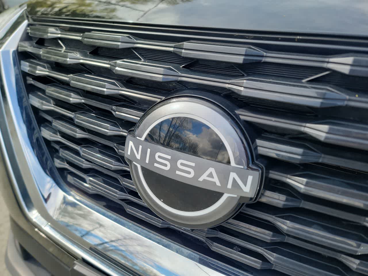 used 2023 Nissan Rogue car, priced at $24,995