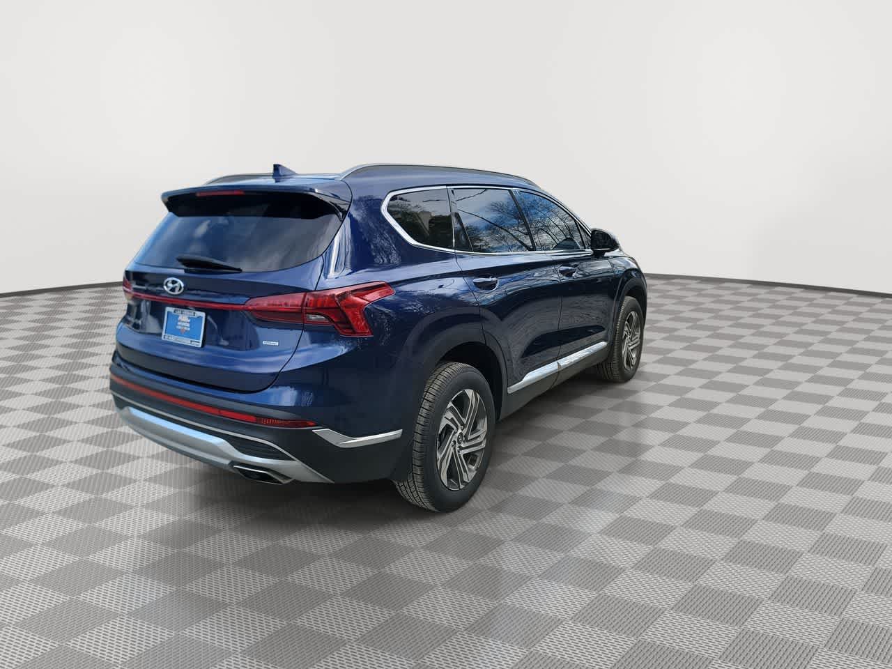 used 2022 Hyundai Santa Fe car, priced at $20,995