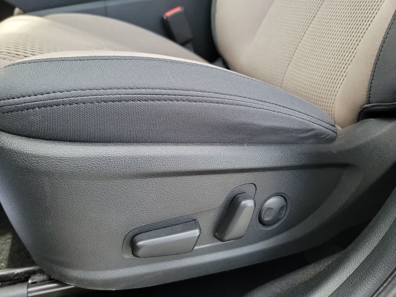 used 2022 Hyundai Santa Fe car, priced at $20,995