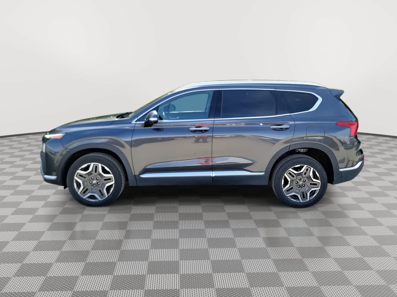 used 2023 Hyundai Santa Fe car, priced at $27,995