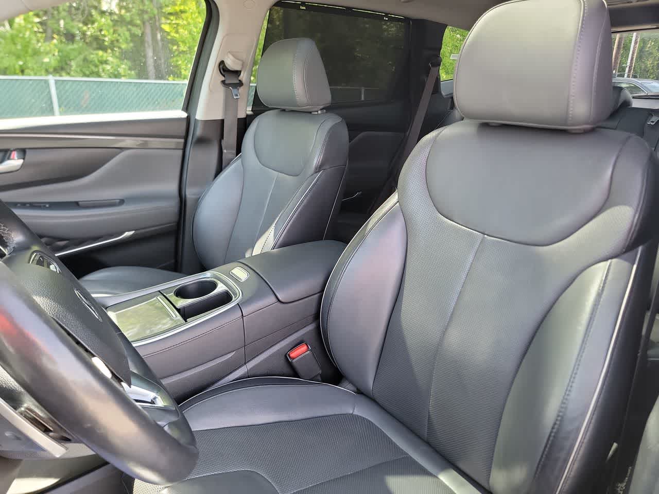 used 2023 Hyundai Santa Fe car, priced at $27,995