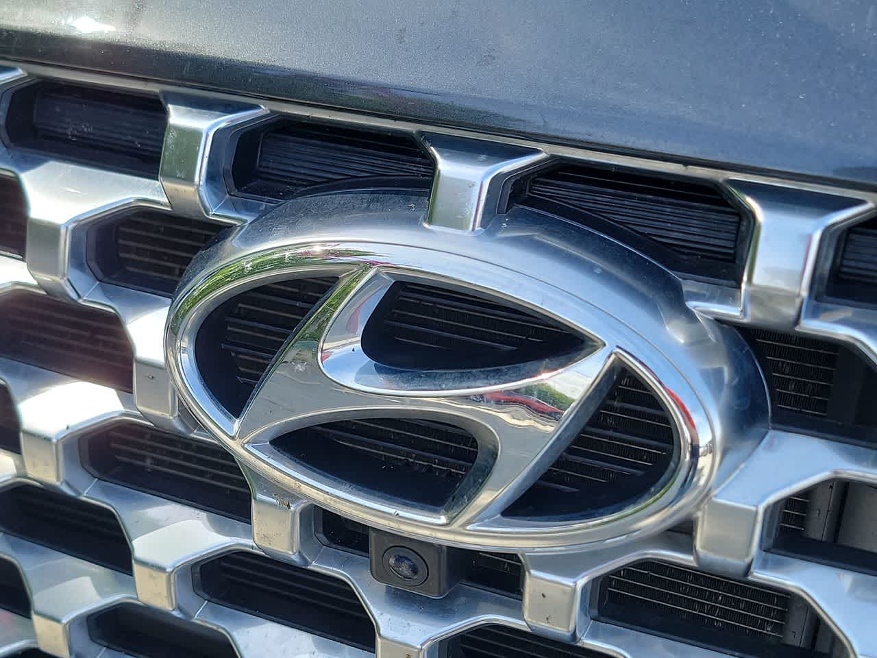 used 2023 Hyundai Santa Fe car, priced at $27,995