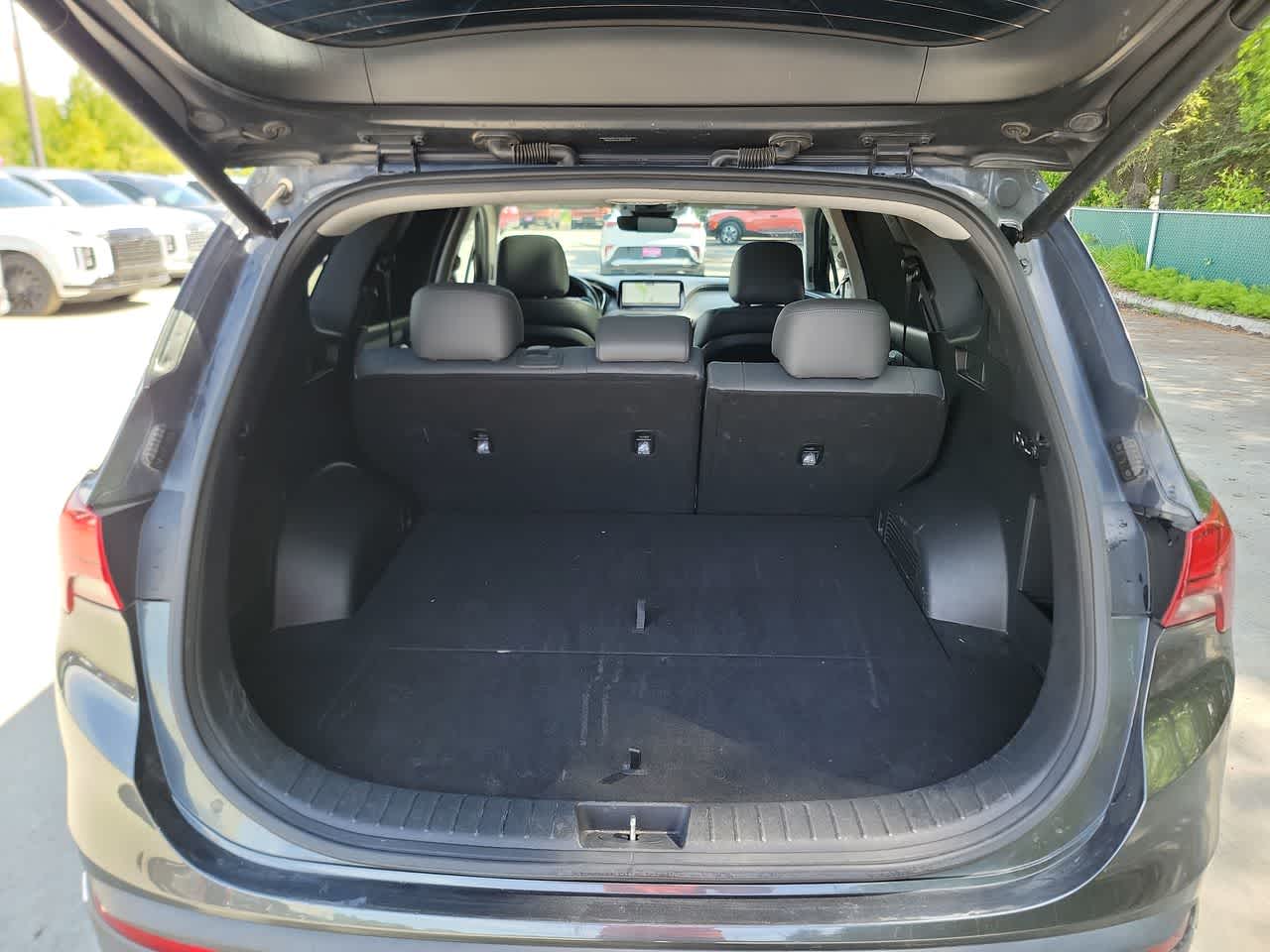 used 2023 Hyundai Santa Fe car, priced at $27,995