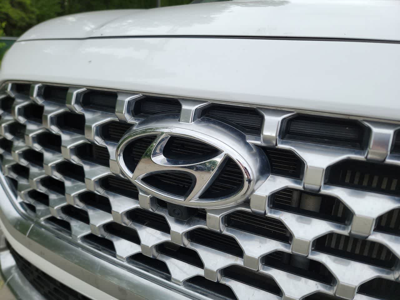 used 2023 Hyundai Santa Fe car, priced at $29,995