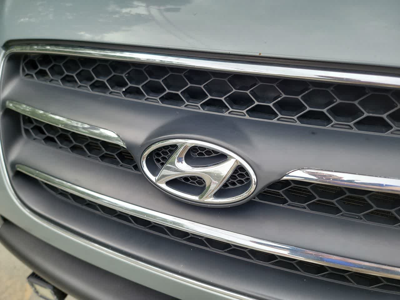 used 2008 Hyundai Santa Fe car, priced at $8,995