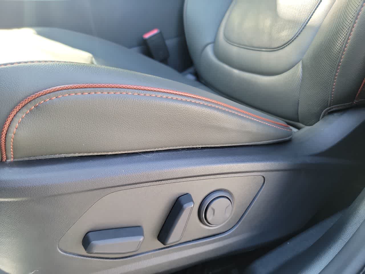 used 2024 Hyundai Santa Cruz car, priced at $36,800