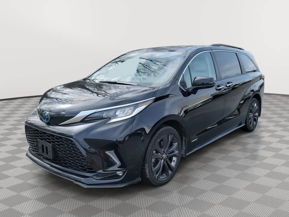 used 2021 Toyota Sienna car, priced at $42,924