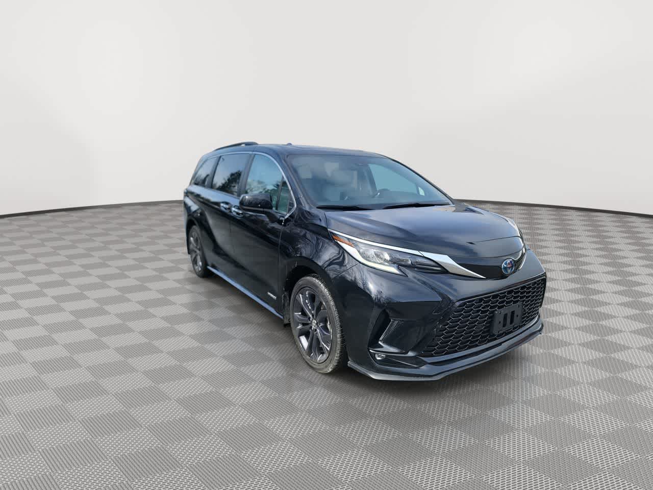 used 2021 Toyota Sienna car, priced at $42,924