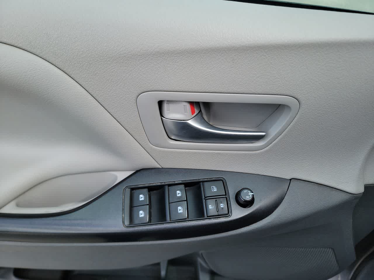used 2016 Toyota Sienna car, priced at $14,995