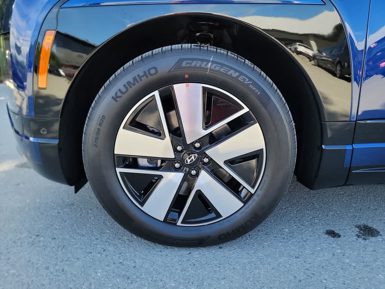 new 2026 Hyundai IONIQ 9 car, priced at $63,585