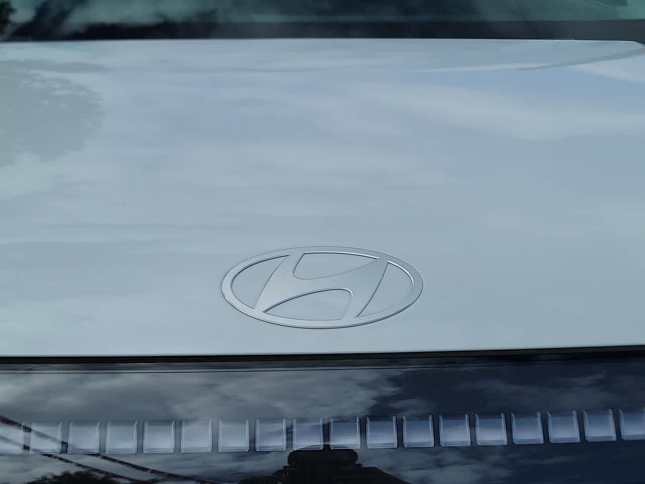 new 2026 Hyundai IONIQ 9 car, priced at $73,060