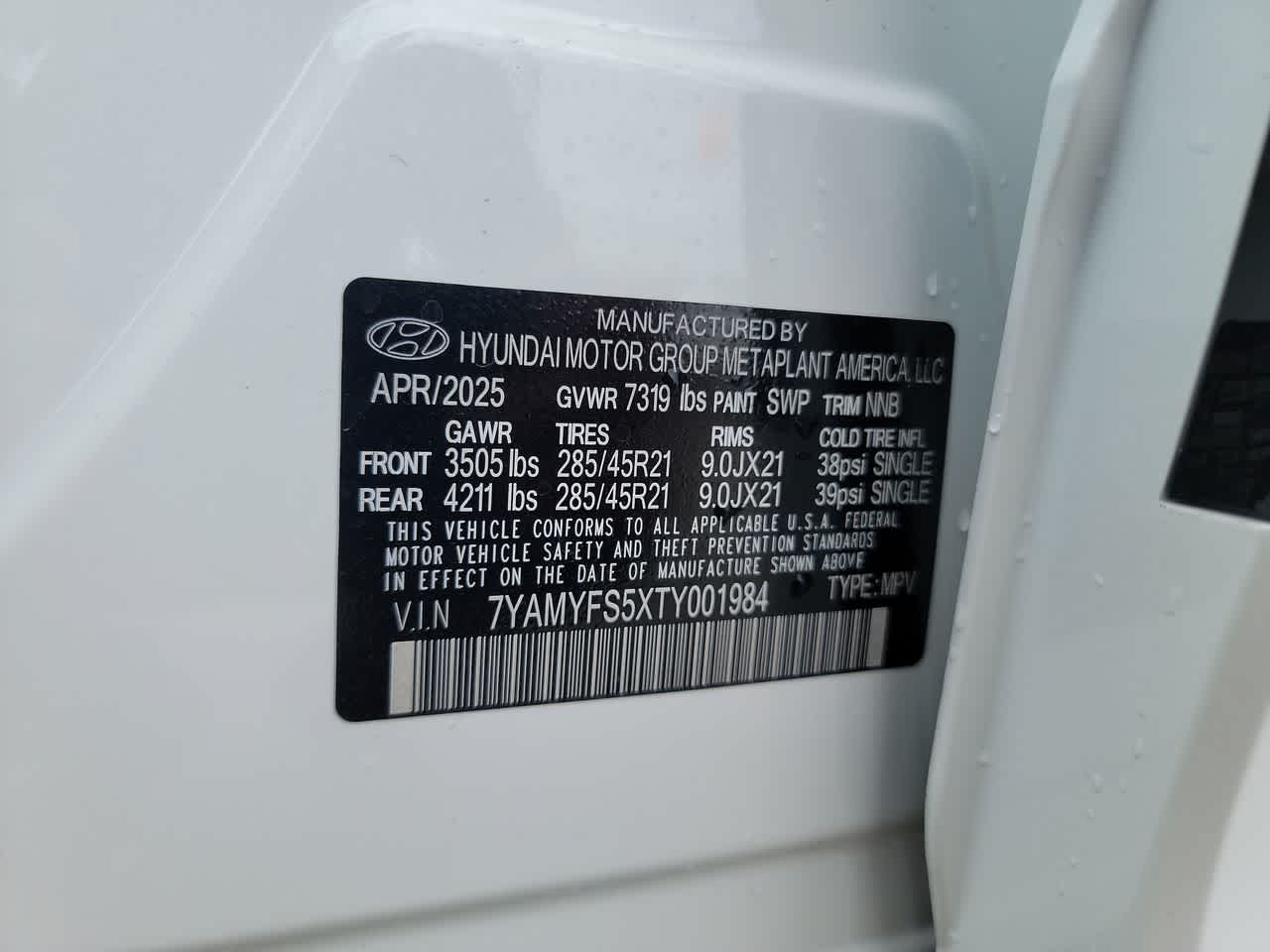 new 2026 Hyundai IONIQ 9 car, priced at $73,060