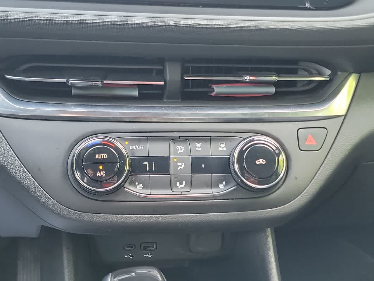used 2024 Buick Envista car, priced at $20,300