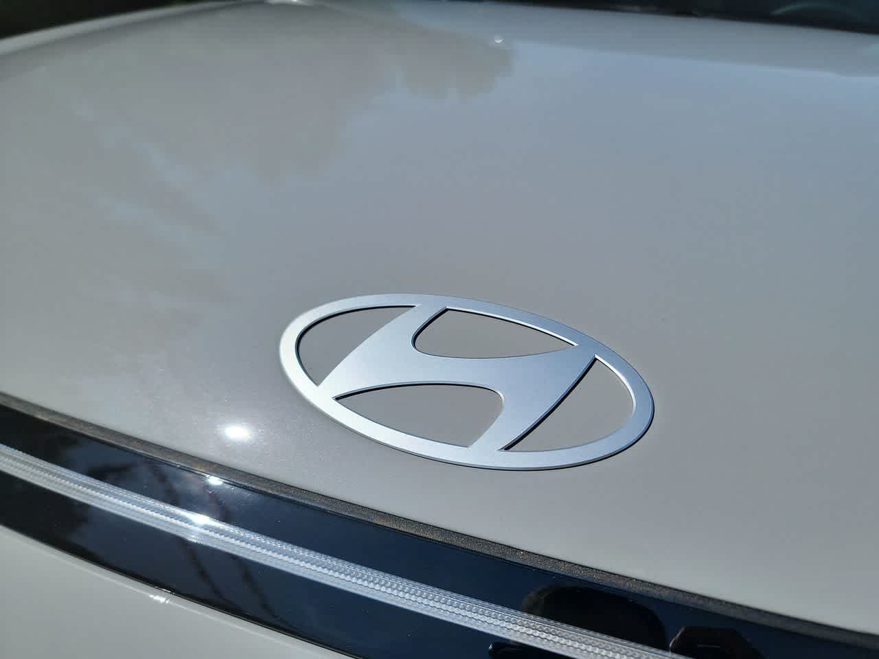 new 2025 Hyundai Kona car, priced at $30,795