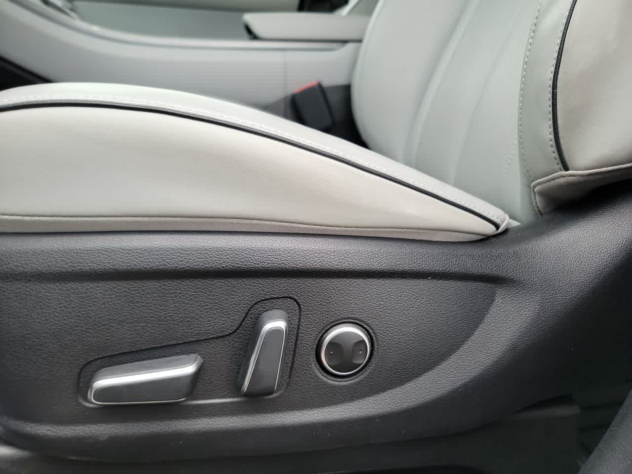 used 2024 Hyundai Palisade car, priced at $37,800