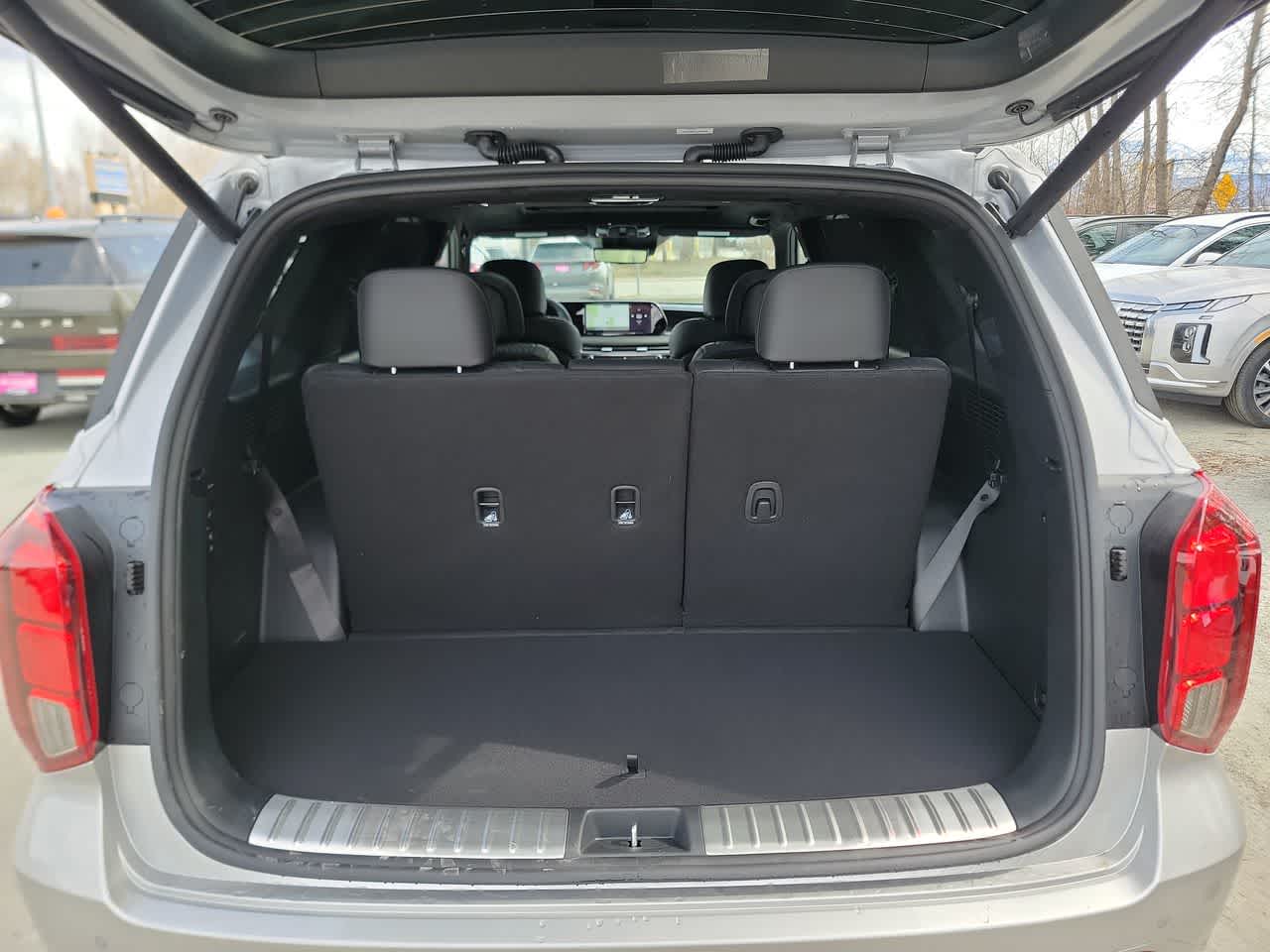 new 2025 Hyundai Palisade car, priced at $52,844