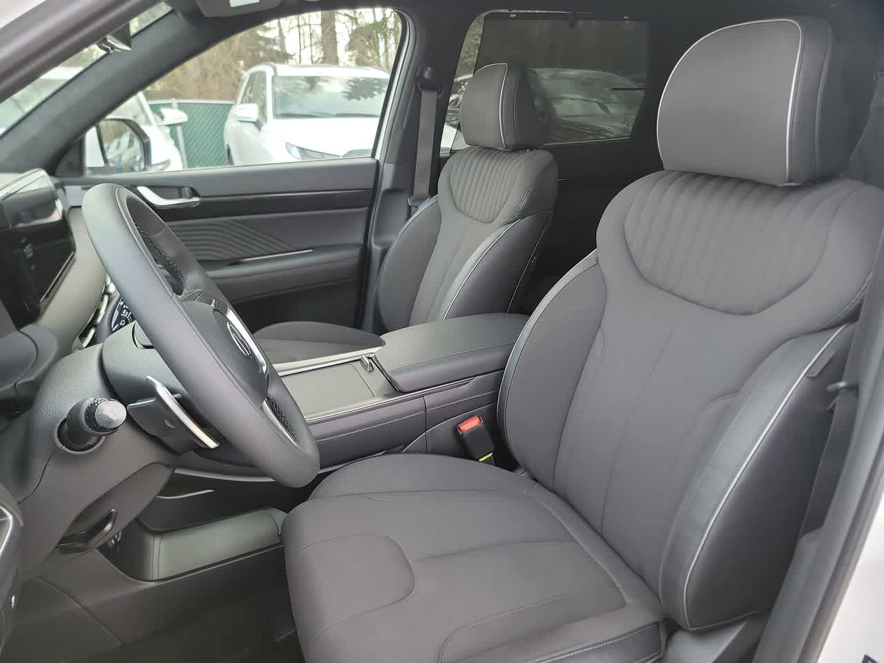 new 2025 Hyundai Palisade car, priced at $52,317