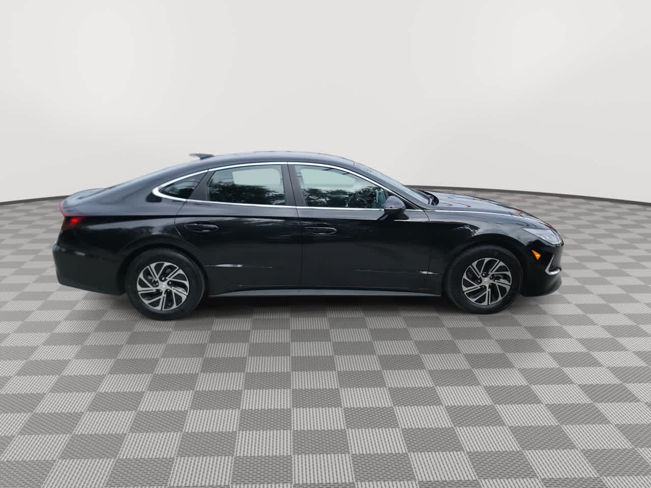 used 2023 Hyundai Sonata Hybrid car, priced at $25,952