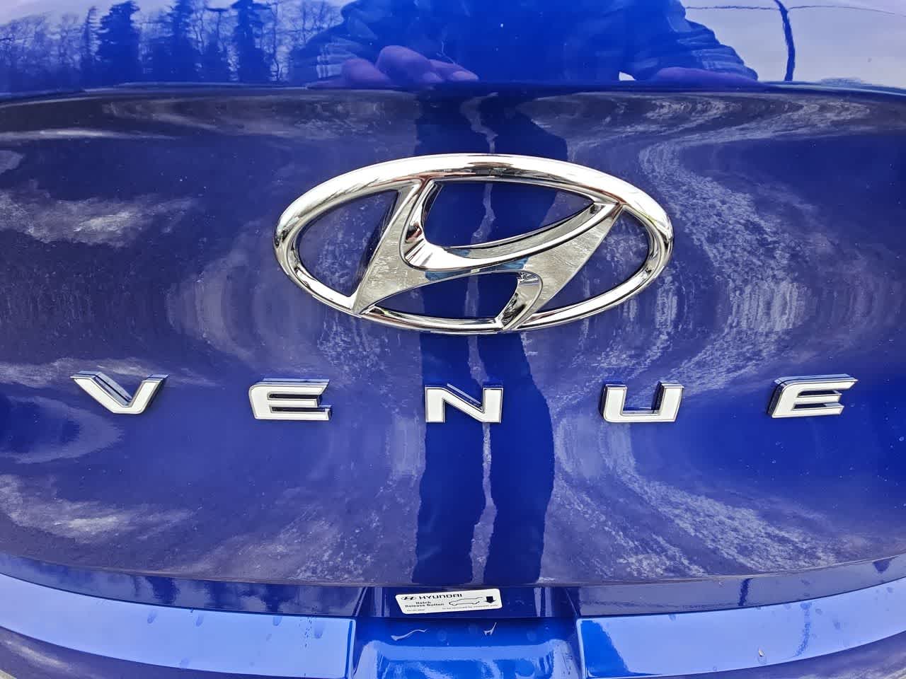 new 2024 Hyundai Venue car, priced at $24,060
