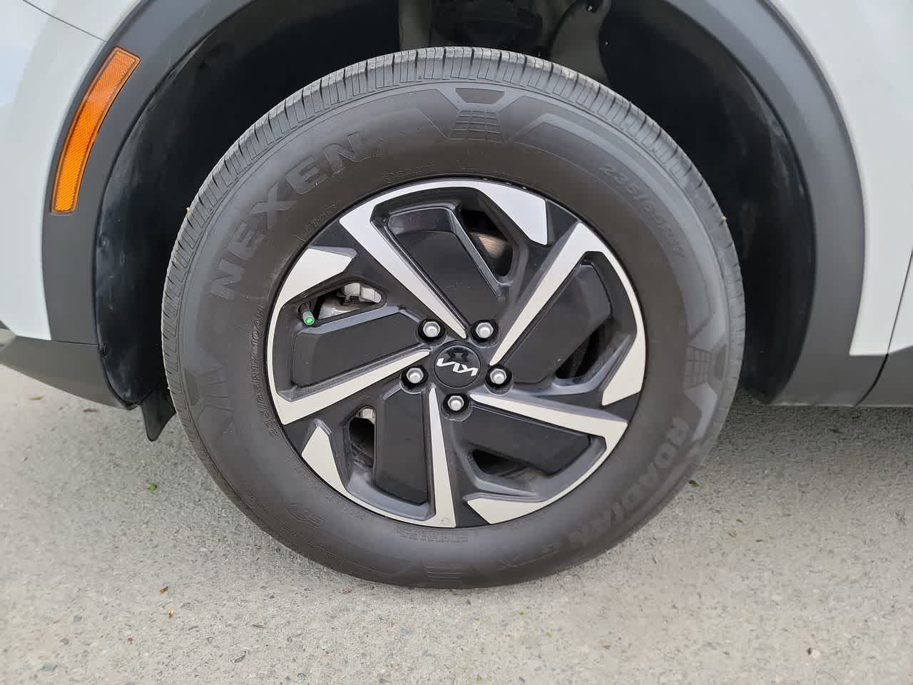 used 2023 Kia Sportage Hybrid car, priced at $28,995