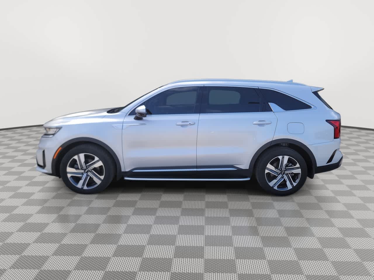 used 2023 Kia Sorento Hybrid car, priced at $33,943