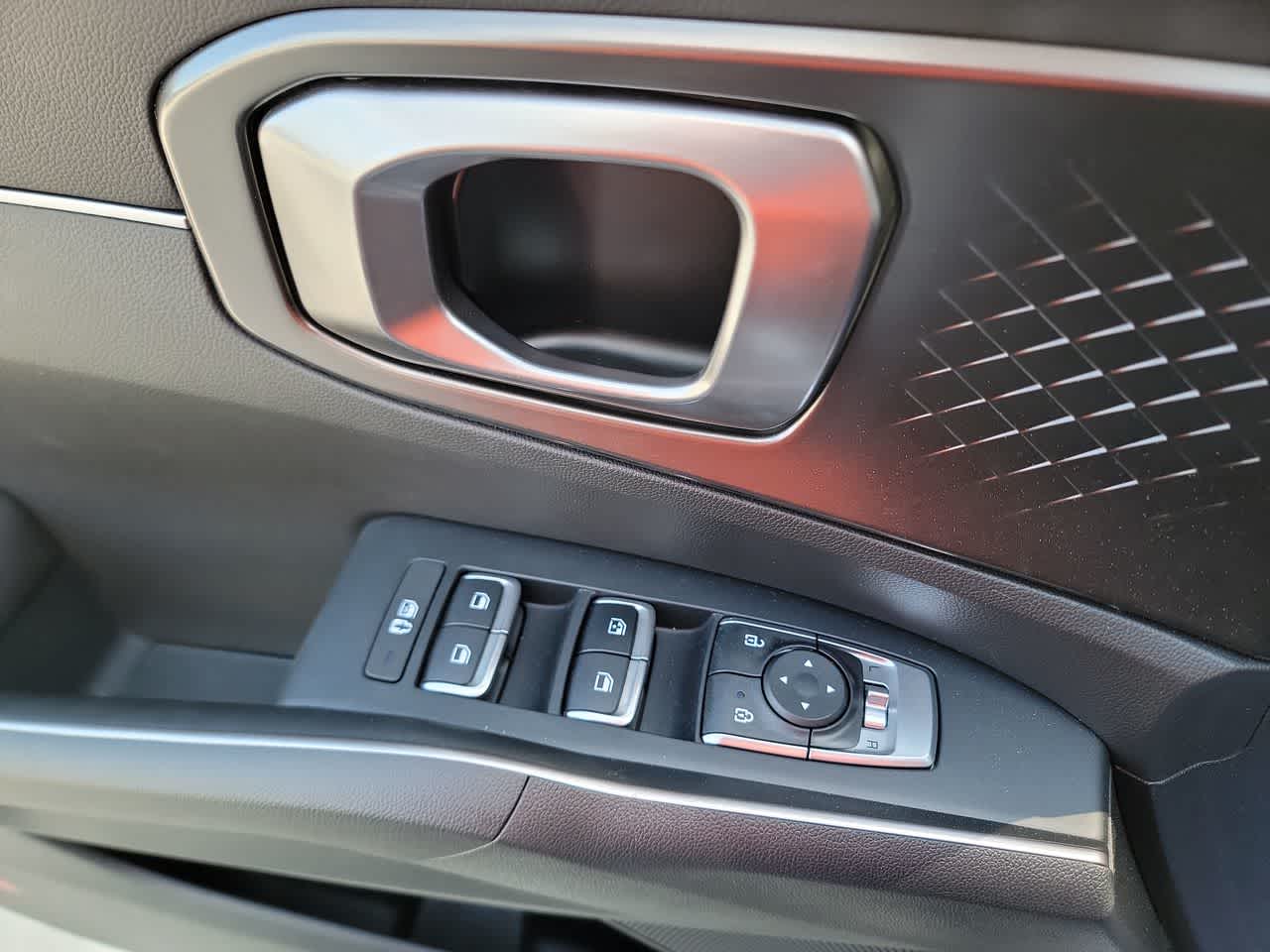 used 2023 Kia Sorento Hybrid car, priced at $33,943
