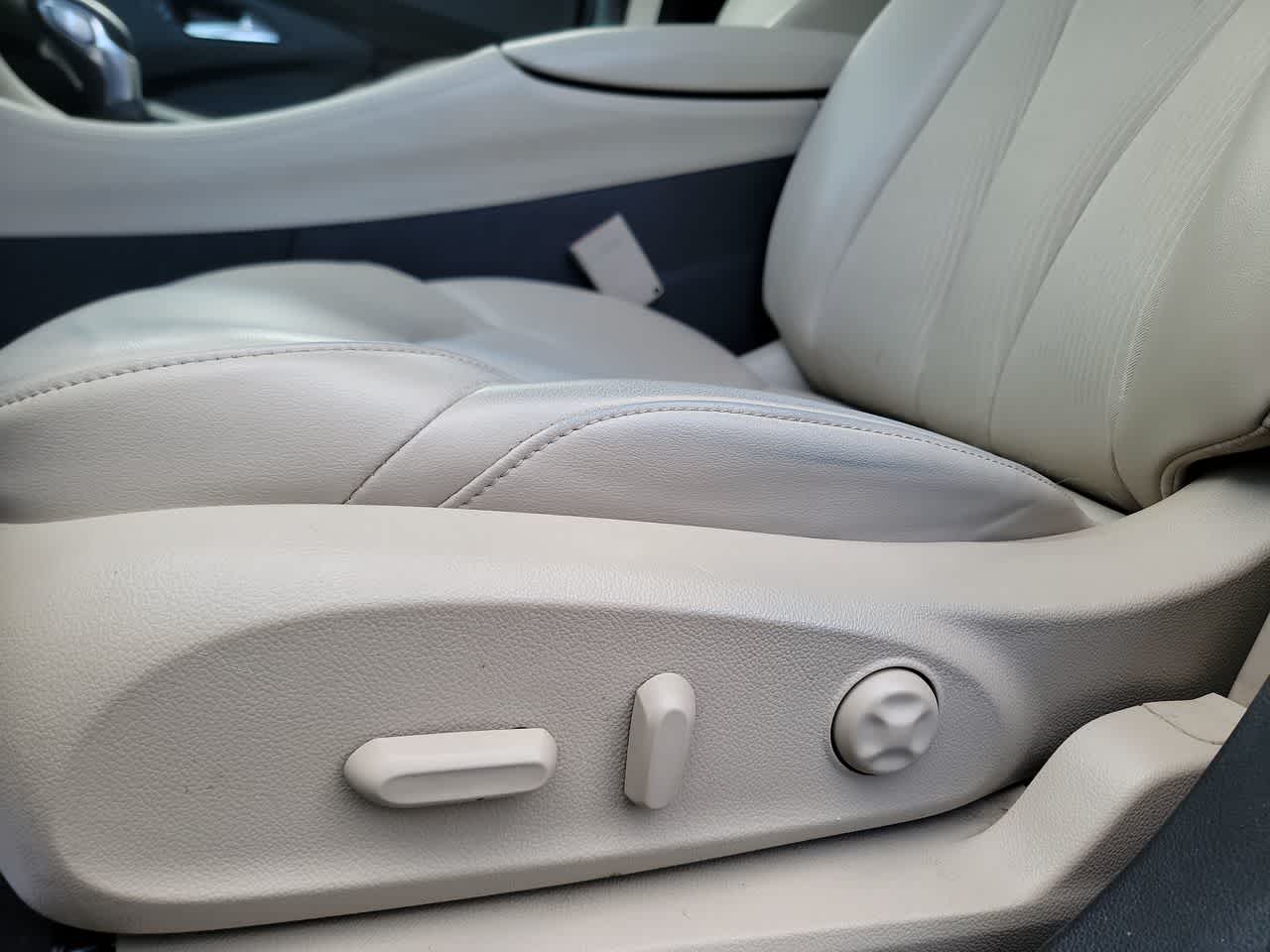 used 2020 Buick Envision car, priced at $23,800