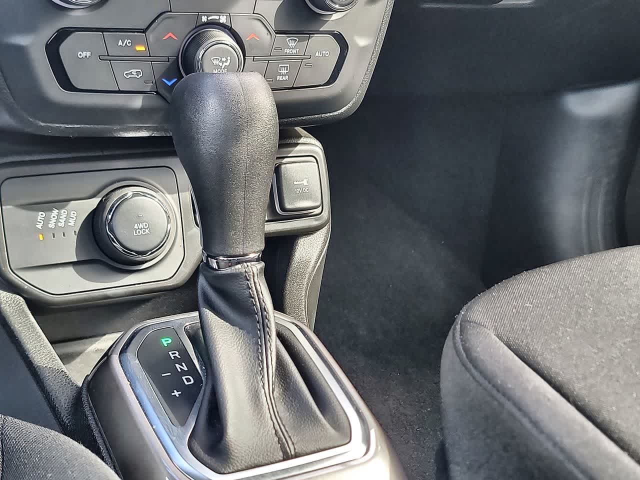 used 2022 Jeep Renegade car, priced at $22,922