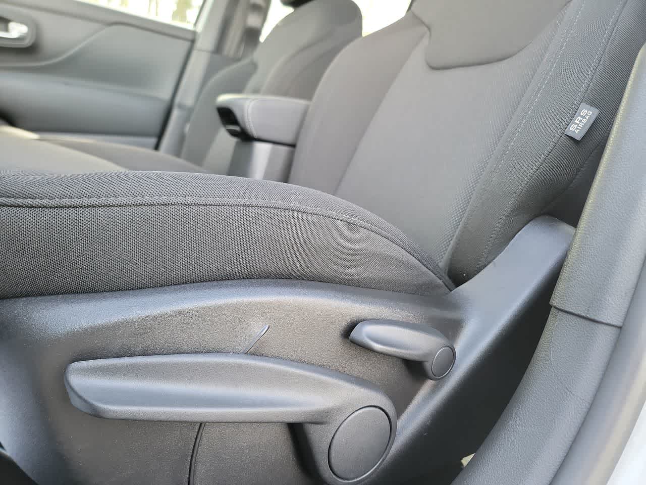 used 2022 Jeep Renegade car, priced at $22,922