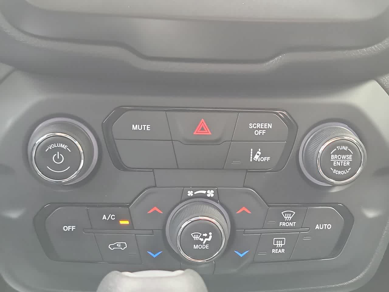 used 2021 Jeep Renegade car, priced at $21,912