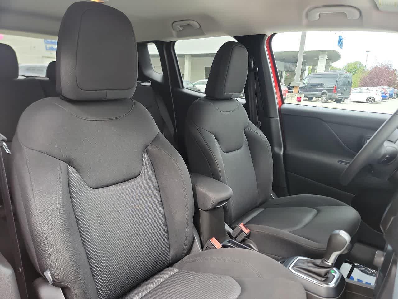 used 2021 Jeep Renegade car, priced at $21,912